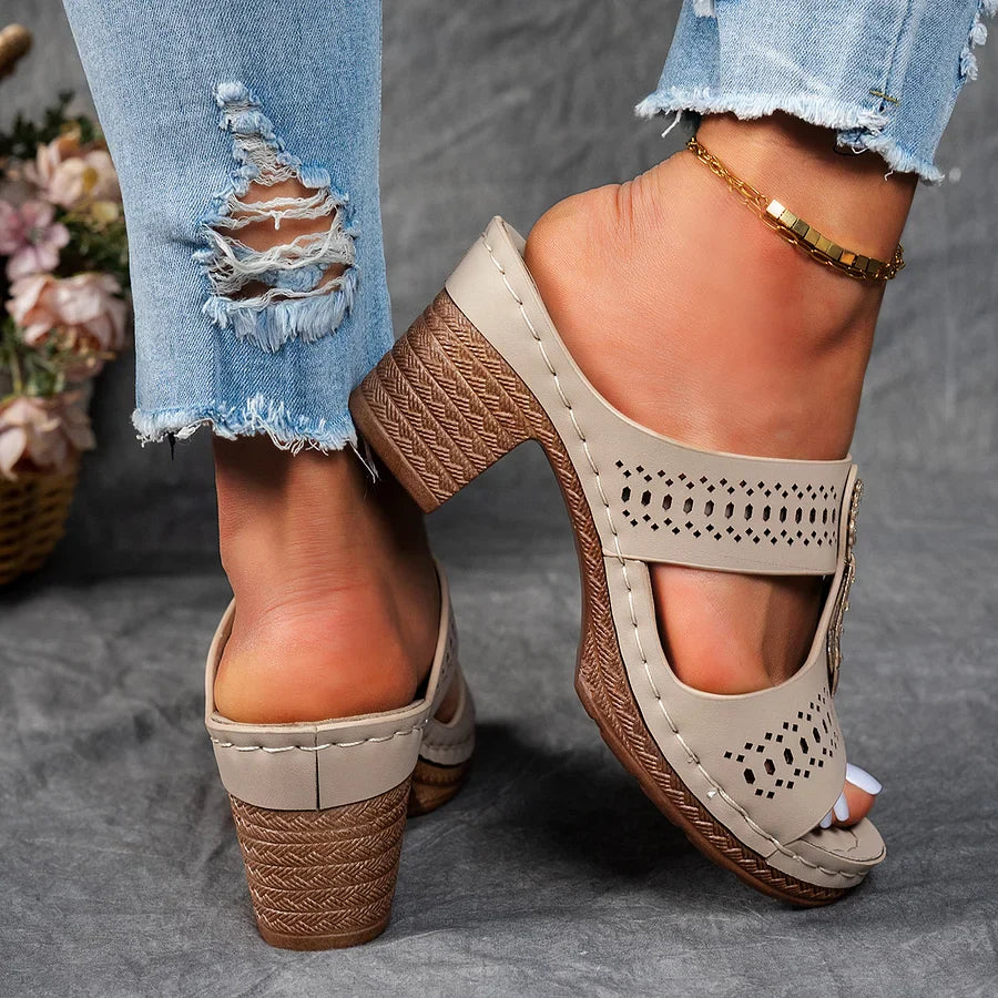 JANESSA - ZIRCON-TRIMMED ORTHOPEDIC COMFORT SANDAL