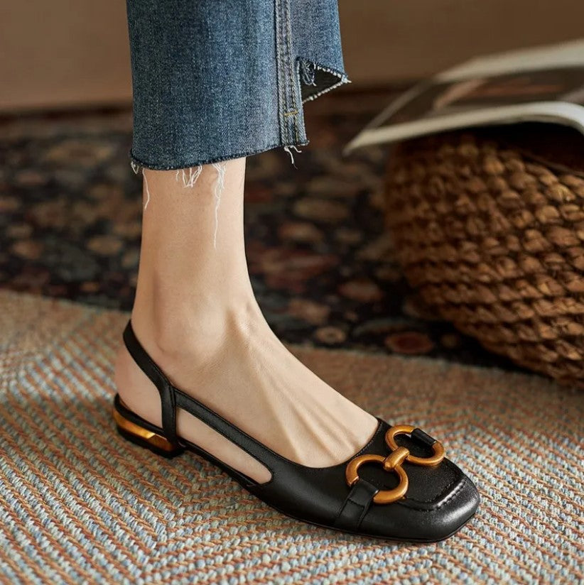 MIRA - CORRECTIVE BUCKLE SANDALS