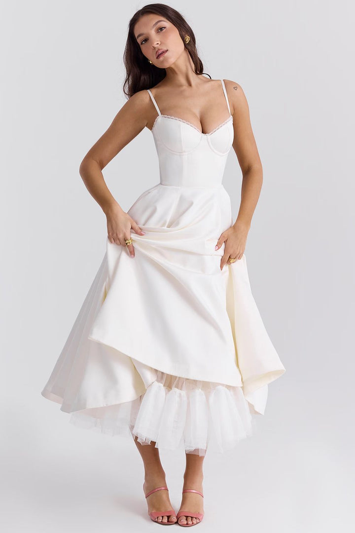 Cordelia | Robe élégante avec empiècement en tulle