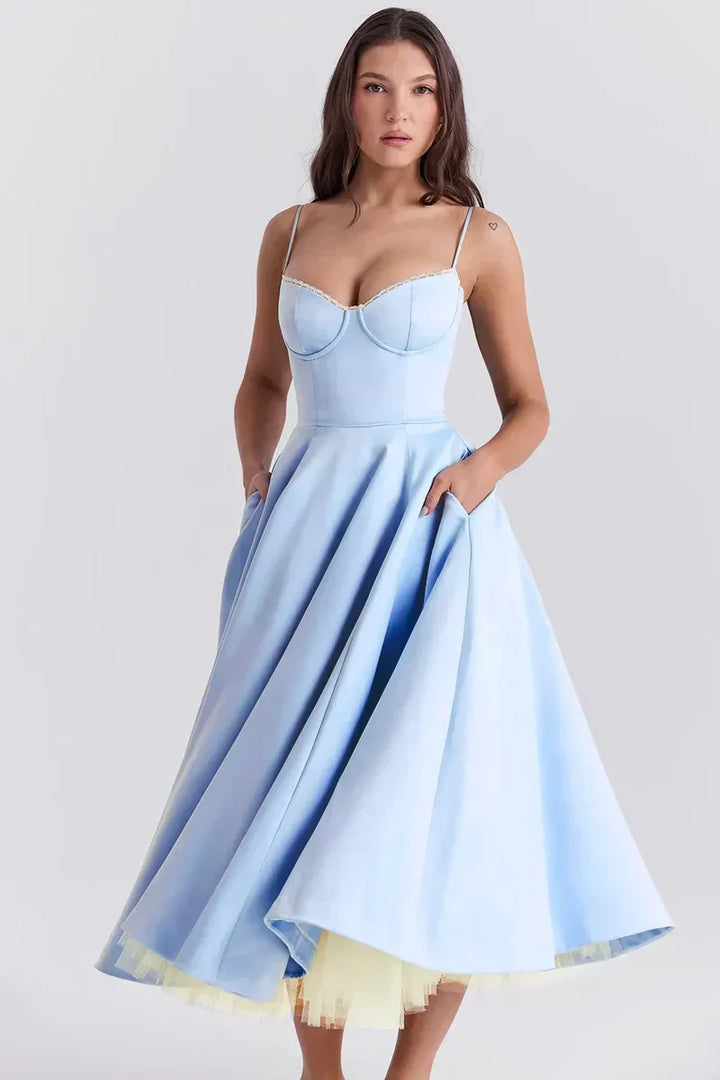 Cordelia | Robe élégante avec empiècement en tulle